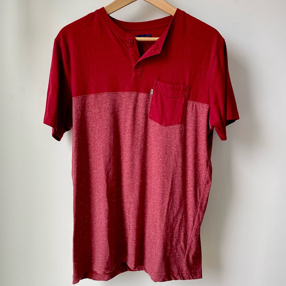 Levi’s short sleeve T-shirt size Medium
